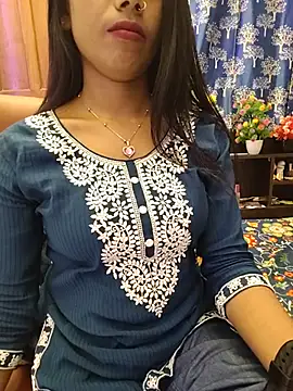 Snapshot of priya_26 chatting on 06-04-26, 03:18 priya 26 online show from 06-04-26, 03:18