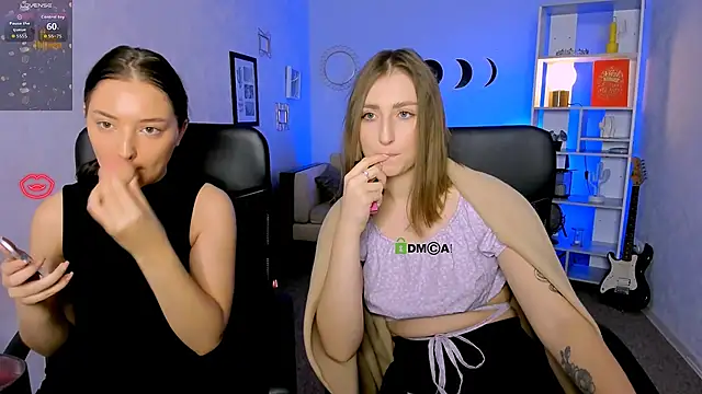 eva smiith  online show from 11-25-25, 07:30