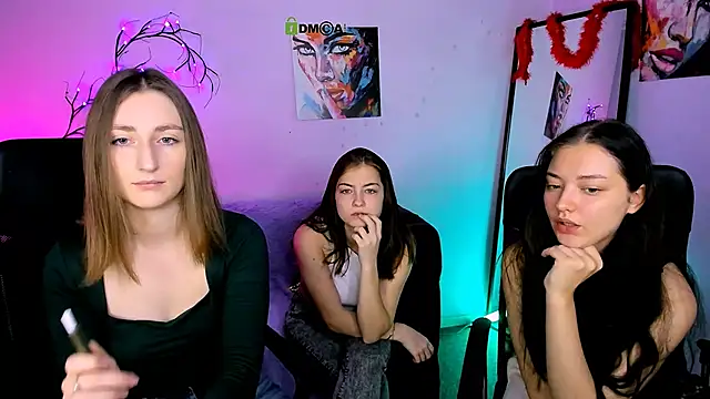 eva smiith  online show from 12-04-25, 06:44