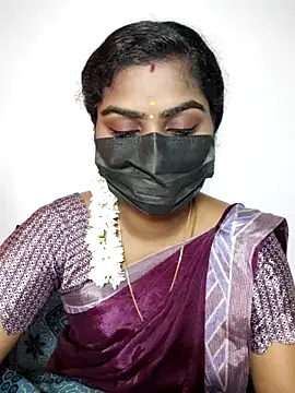 Snapshot of Tamil_Princess12 chatting on 11-19-25, 05:29 Tamil Princess12 online show from 11-19-25, 05:29