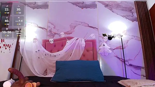 AlyaThompson online show from 10-25-25, 04:09