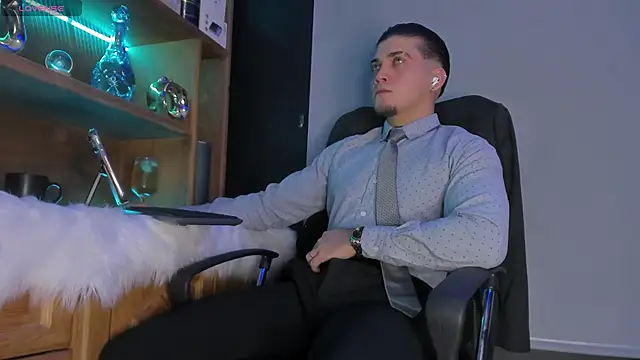 Gael williams1 online show from 11-07-25, 05:18