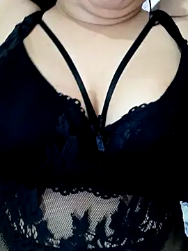 Queen-15 online show from 03-20-26, 02:44