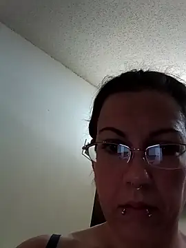 candygurl666 online show from 09-17-25, 02:19