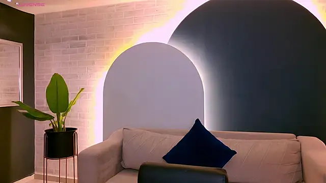 AgathaKondo  online show from 11-11-25, 07:14