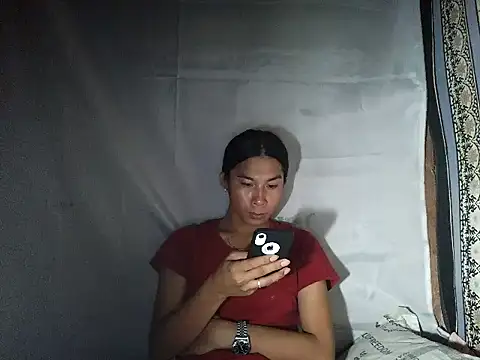 Snapshot of Asian_PrettyAle chatting on 04-29-26, 02:26 Asian PrettyAle online show from 04-29-26, 02:26