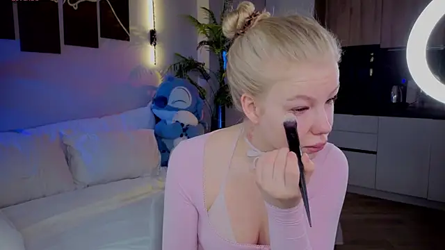 emilyshepar d online show from 04-15-26, 02:18