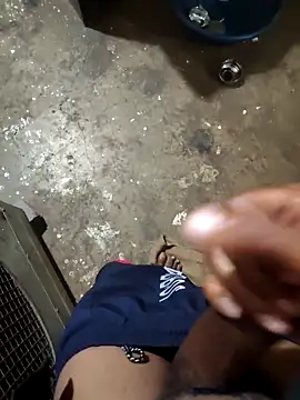 RAYI Queen 4 online show from 01-14-26, 08:47