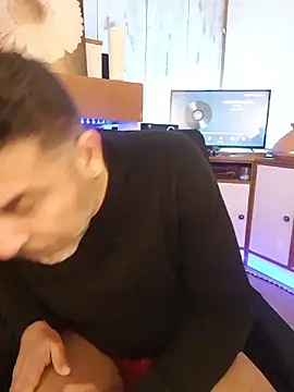 Snapshot of Buen_Pete chatting on 02-11-26, 06:40 Buen Pete online show from 02-11-26, 06:40