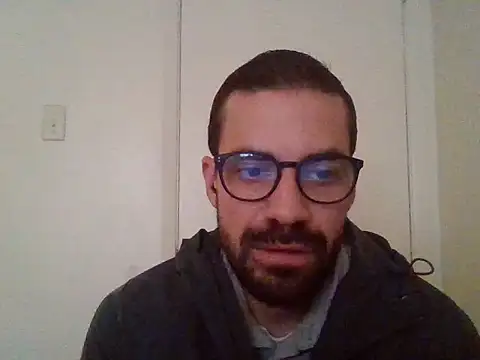 Snapshot of MartyTheSmarty chatting on 11-26-25, 11:28 MartyTheSmarty online show from 11-26-25, 11:28