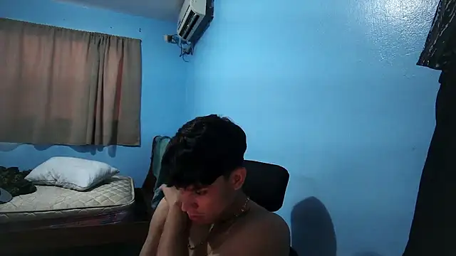 Snapshot of Jaket_lovers chatting on 10-16-25, 08:32 Jaket lovers online show from 10-16-25, 08:32