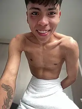 MaxiWildd online show from 03-17-26, 08:12