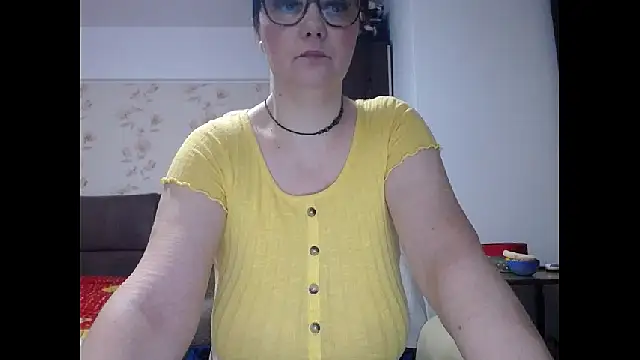 Mary x online show from 02-04-26, 03:45