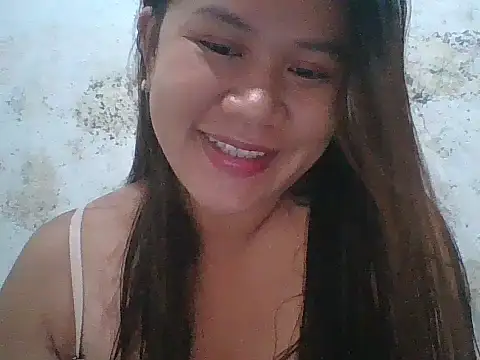 Snapshot of Bhubbles888 chatting on 10-16-25, 02:07 Bhubbles888 online show from 10-16-25, 02:07