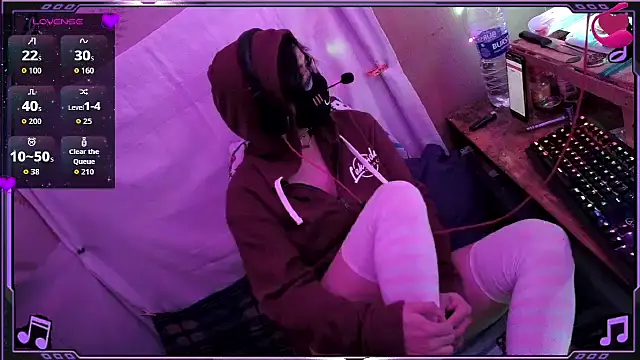 Ftm Bunny online show from 03-15-26, 01:17