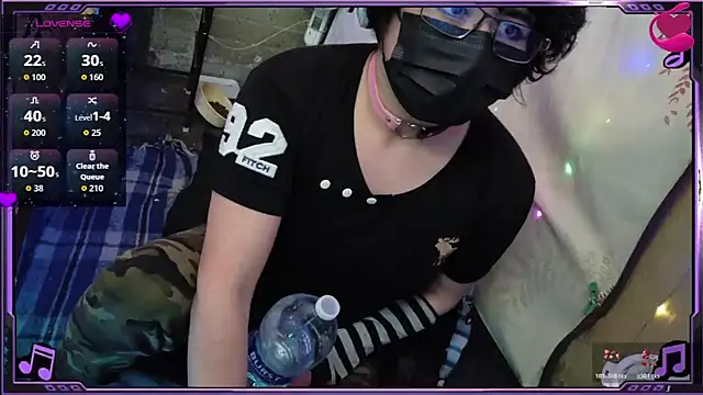 Snapshot of Ftm_Bunny chatting on 04-26-26, 10:35 Ftm Bunny online show from 04-26-26, 10:35