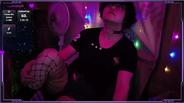 Snapshot of Ftm_Bunny chatting on 05-08-26, 09:36 Ftm Bunny online show from 05-08-26, 09:36