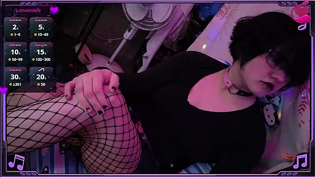 Snapshot of Ftm_Bunny chatting on 05-10-26, 12:10 Ftm Bunny online show from 05-10-26, 12:10