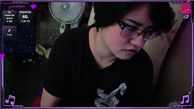 Snapshot of Ftm_Bunny chatting on 06-07-26, 10:24 Ftm Bunny online show from 06-07-26, 10:24