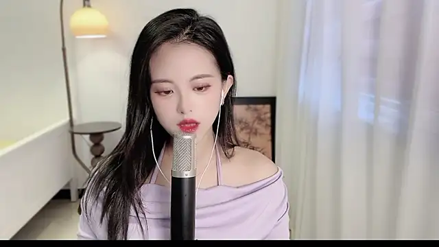 Musae7 online show from 10-22-25, 02:12