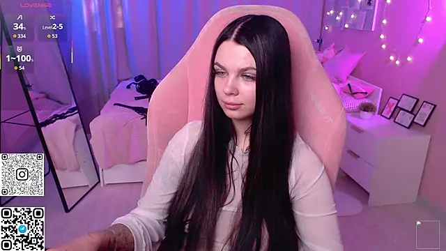 Snapshot of Michela_Fruet chatting on 05-04-26, 01:12 Michela Fruet online show from 05-04-26, 01:12