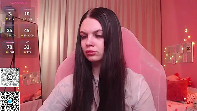 Snapshot of Michela_Fruet chatting on 05-24-26, 01:10 Michela Fruet online show from 05-24-26, 01:10