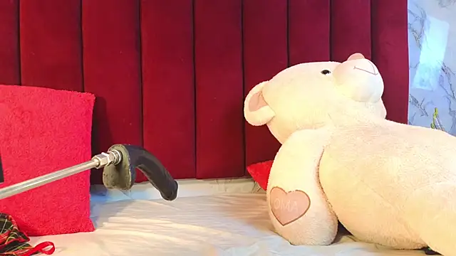 PrincePoppy online show from 11-02-25, 07:05