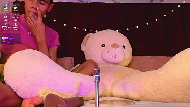 PrincePoppy online show from 11-22-25, 11:04