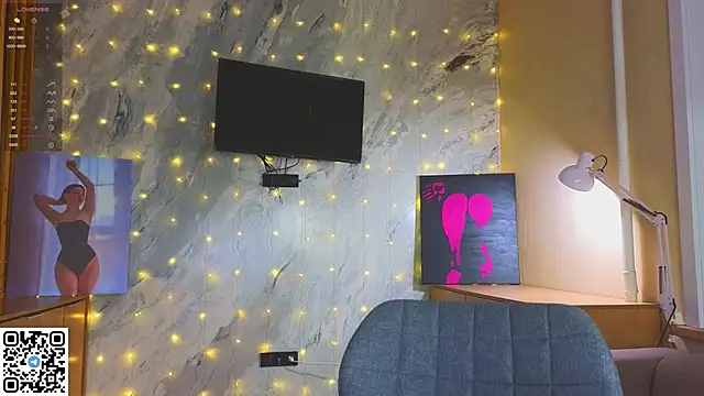 miss bubbles  online show from 12-21-25, 12:51