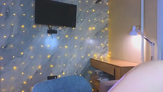 miss bubbles  online show from 02-15-26, 12:29