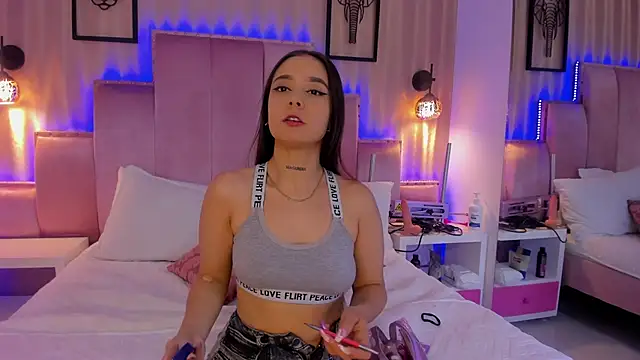 AlliceWinter online show from 02-09-26, 05:28