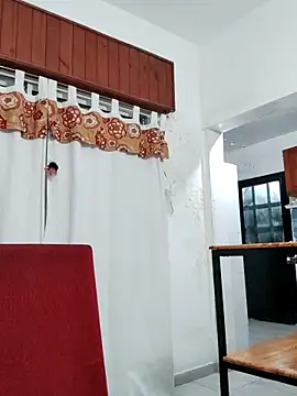 Bradd 32 online show from 12-14-25, 04:07