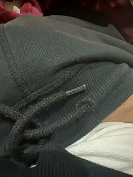 Snapshot of adiluci1 chatting on 10-18-25, 07:03 adiluci1 online show from 10-18-25, 07:03