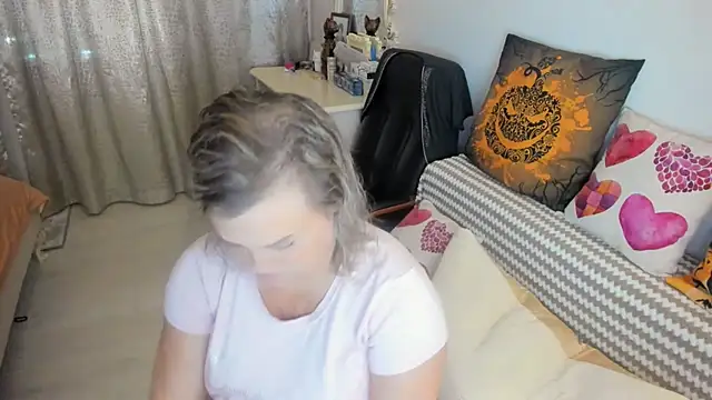 MildMature online show from 09-25-25, 08:45