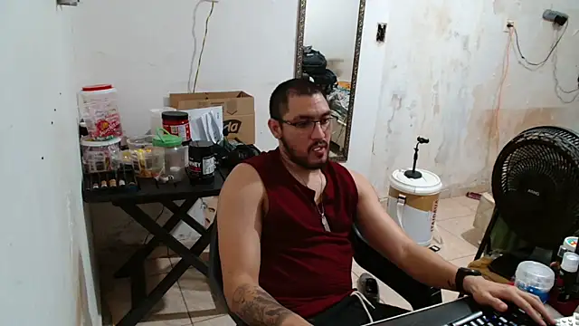 Leonino231 online show from 10-12-25, 04:55