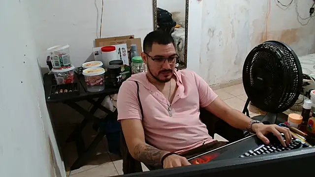 Leonino231 online show from 11-09-25, 09:02