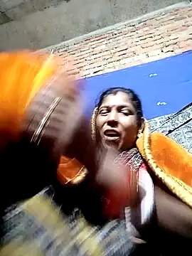 Savita992 online show from 12-17-25, 09:32