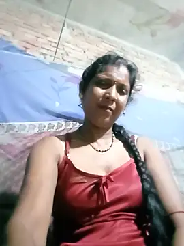 Snapshot of Savita992 chatting on 06-18-26, 10:58 Savita992 online show from 06-18-26, 10:58
