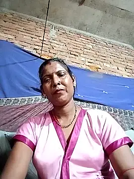 Snapshot of Savita992 chatting on 07-02-26, 07:25 Savita992 online show from 07-02-26, 07:25