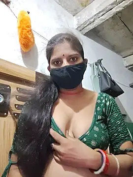 Snapshot of Daisygirl9 chatting on 06-16-26, 05:15 Daisygirl9 online show from 06-16-26, 05:15