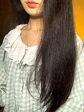 Nhinhi18 online show from 11-30-25, 03:27