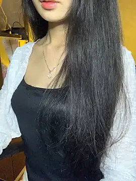 Nhinhi18 online show from 03-13-26, 03:40