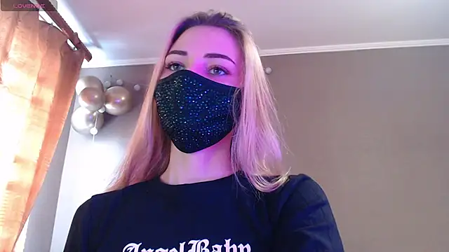 Iris lave online show from 11-17-25, 10:32