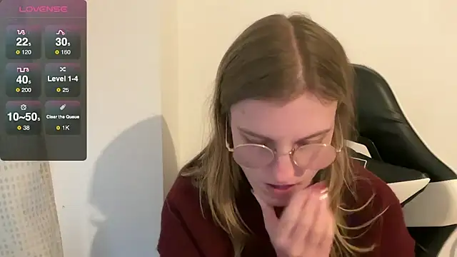 BustyKellyXXX online show from 12-18-25, 02:34