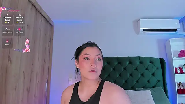 naughty fun room online show from 03-09-26, 10:58