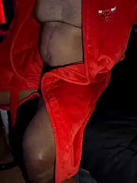 GQ9inchs online show from 09-30-25, 03:55