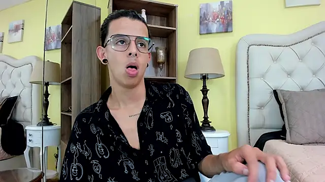 Ibratxandy online show from 12-13-25, 07:53