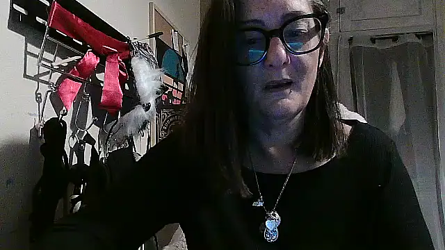 Mistress-Ivy51 online show from 10-22-25, 05:41