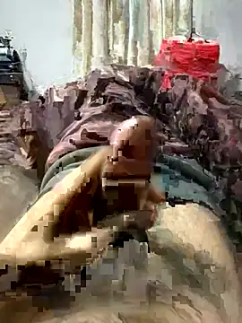 Snapshot of mota_lund_5 chatting on 02-12-26, 03:40 mota lund 5 online show from 02-12-26, 03:40