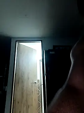 Arianna Moss online show from 10-31-25, 02:56